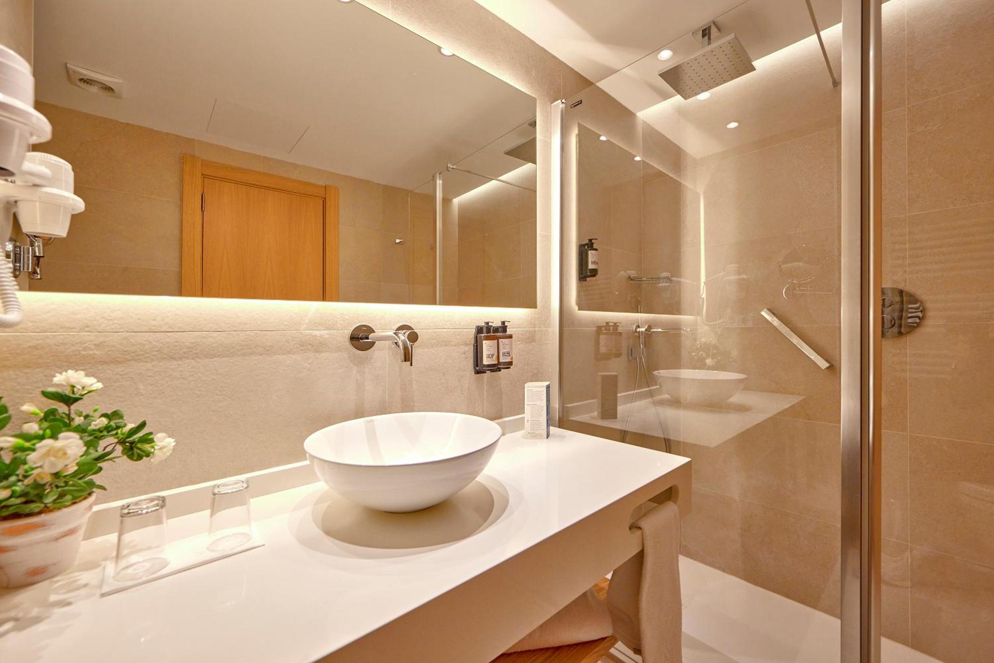 Superior Twin Room Sea View